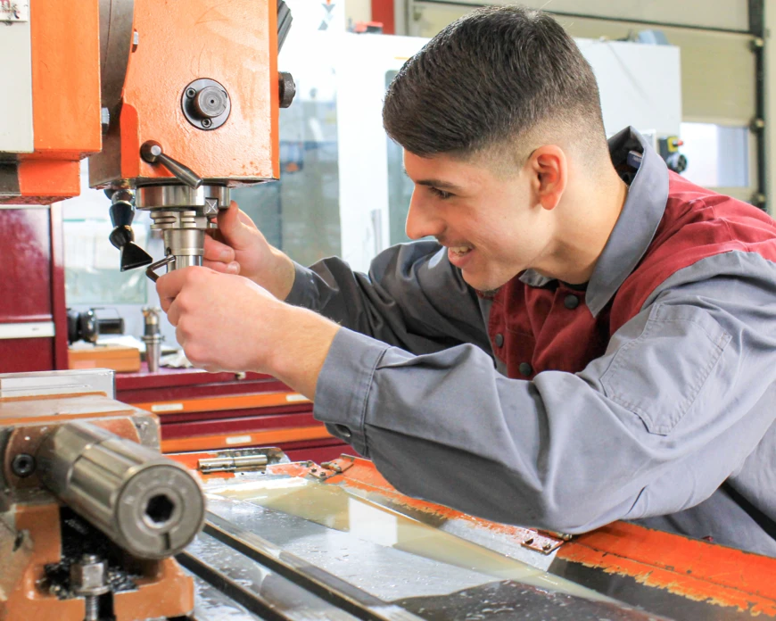 Bewerben Sie sich für eine Ausbildung zum Zerspanungsmechaniker / zur Zerspanungsmechanikerin bei Pokolm.